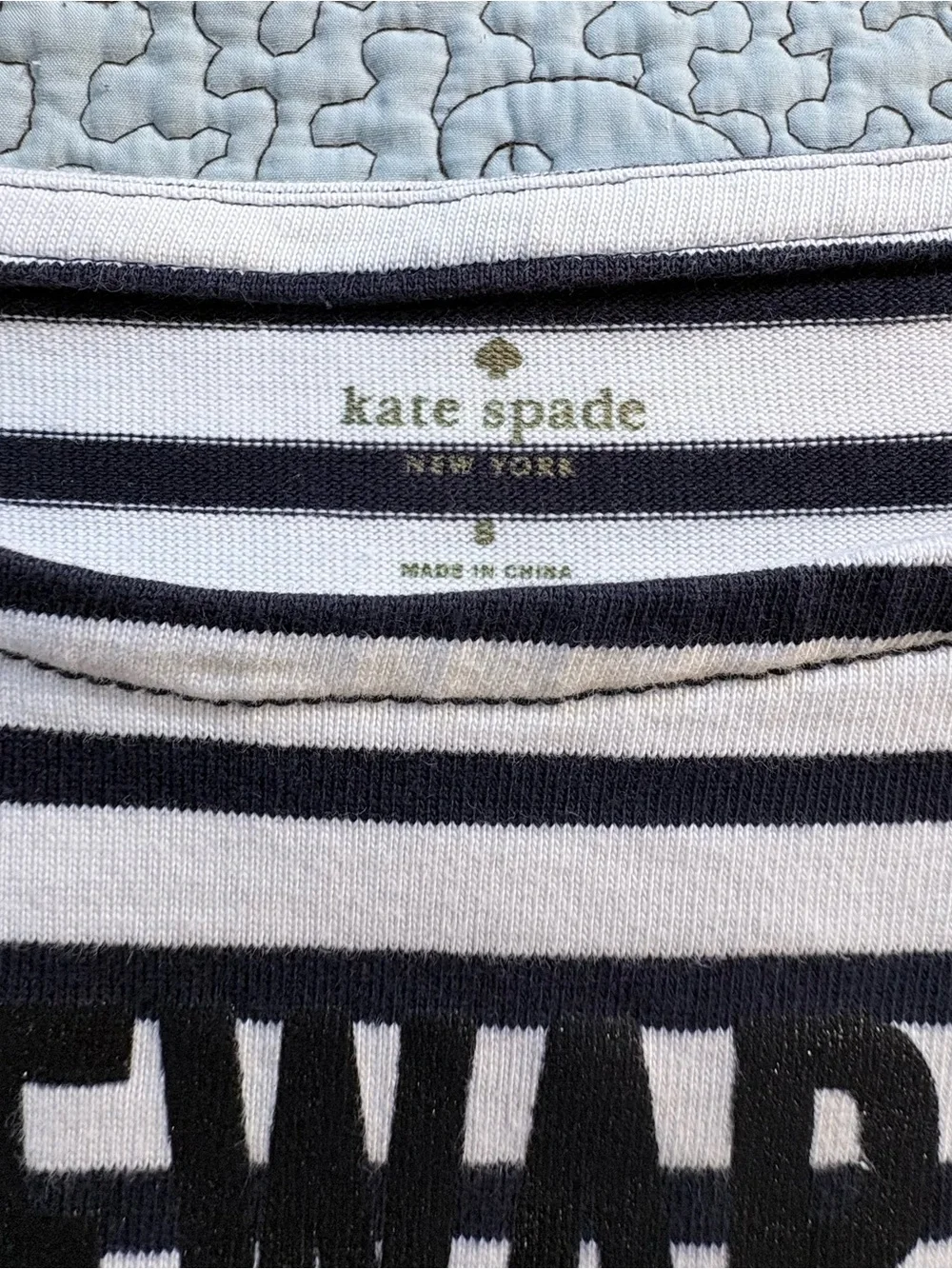 💥Kate Spade Beware of Sharks Breton Stripe Sparkle Graphic Cotton Top Sz S🧡